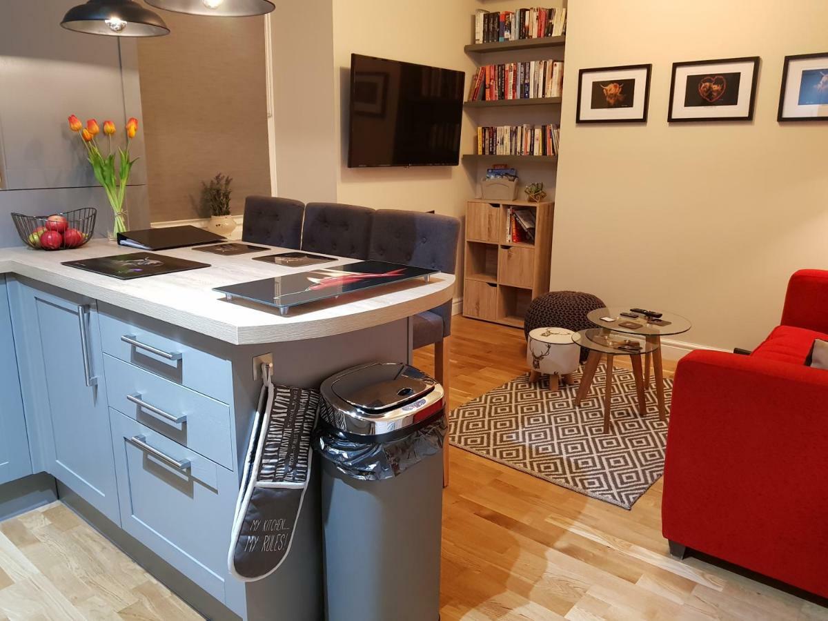 Smart & Cozy In The Centre * Inverness