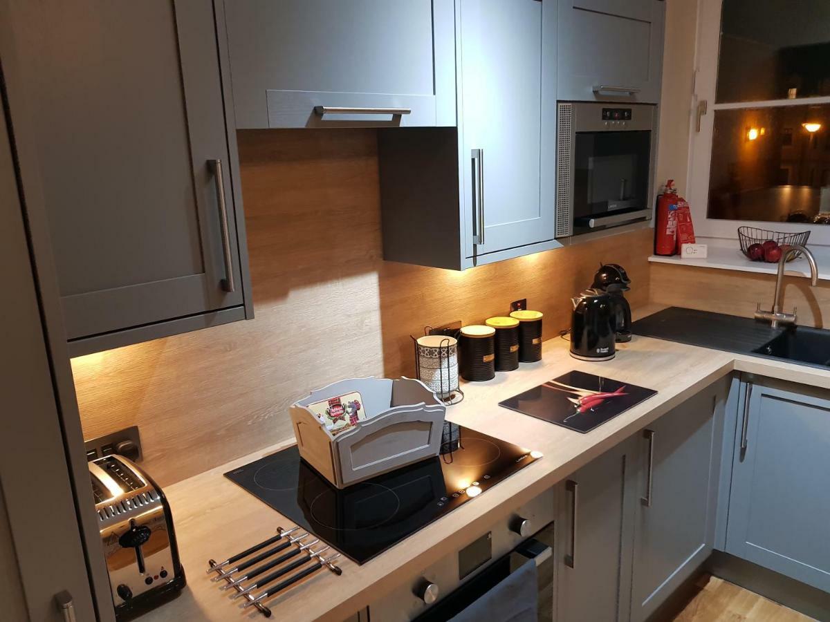 Smart & Cozy In The Centre Inverness